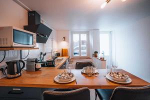 Maisons de vacances Le Chaleureux • Lumineux • Stationnement Facile : photos des chambres