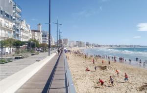 Maisons de vacances Lovely Home In Olonne Sur Mer With Wifi : photos des chambres