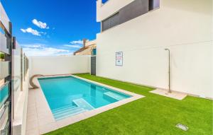 Nice Home In San Pedro Del Pinatar