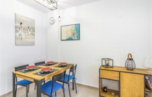 Nice Home In San Pedro Del Pinatar