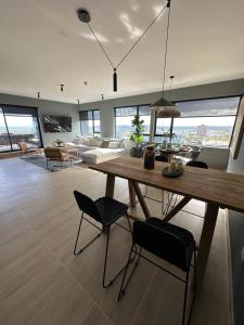 Elegante y Céntrico dpto 1D 1B