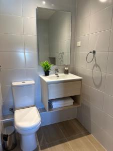 Ejecutivo y Céntrico depto 1D 1B