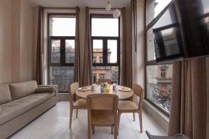 Studio withyou need next to Bellas Artes