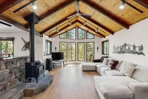 Arnold Adventure House - Mountain Ranch