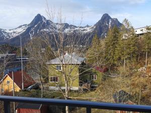 Svolvær Apartment, Vestermyrveien 11