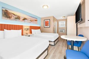 Deluxe Queen Room room in Mango Motel