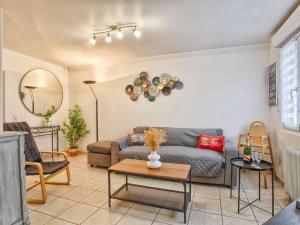 Maisons de vacances Maison de ville avec 2 chambres et cuisine equipee au coeur de Cabourg, proche plage - 4 pers. - FR-1-788-1 : photos des chambres