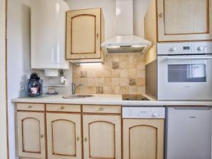 Appartement cosy pour 4 à Cabourg avec balcon ensoleillé, à 400m de la plage - FR-1-788-6