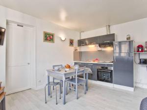 Appartement cosy et fonctionnel, centre de Cabourg, 4 pers, WiFi gratuit, proche commerces et plage - FR-1-788-5