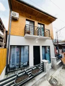 Borjomi inn - Kharagauli