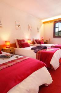 Triple Room room in Hôtel du Bourg
