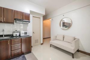 Modern Stylish Condo in Stamford McKinley Wi-Fi