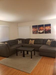 Centrally located to Strip, UNLV, Stadiums and so much more!