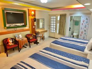 Phòng Tiêu Chuẩn 4 Người (Standard Quadruple Room)