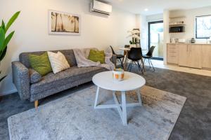 Beachside Haven 1 bed 1 bath