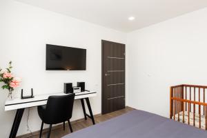 Amber - Luxury Two Bedroom Apartment