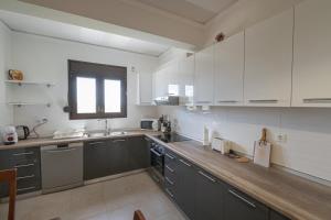 Villa Elva by RentalsPro - Metamorfosi Halkidiki
