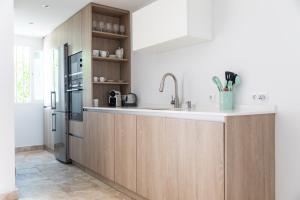 AB Properties - Chic House Marbella - Puerto Banus - Golden Mile