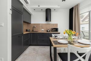 Gran & Marina Podzamcze Apartments Szczecin by Noclegi Renters