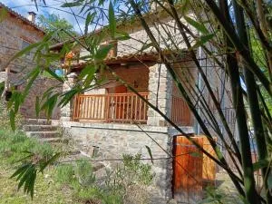 Maison de hameau à Mariac - Mézilhac