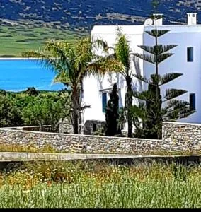 Villa Sofi in Saint George Antiparos (pool&sea) - Imerovigli