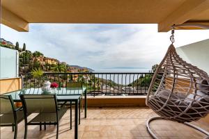 COCO SUNSHINE Apartment TAORMINA