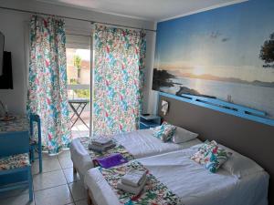 Hotels Hotel Restaurant de la Mer : photos des chambres