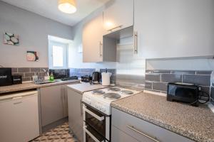 Harbour Hideaway-Cosy & Central