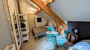 Sejours chez l'habitant Au bon endroit -- Chambre chez l'habitant -- Via Rhona : photos des chambres