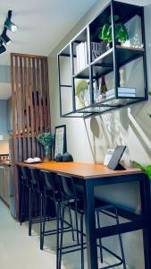 WinTer Home Stay at S Residences Near Mall of Asia