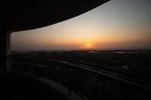 Luxury Hill Top Apartment by EWA Properties - Suratakal