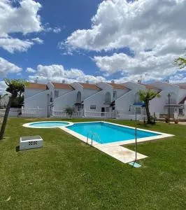 Casa adosada en Matalascañas - إل روثيو