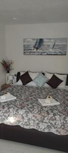 Romantic Apartment Sonja, Beachfront