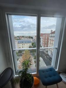 Appartements Appartement tres lumineux proche Metro Asnieres : photos des chambres