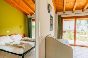 Apartment with Terrace room in Residence Molino