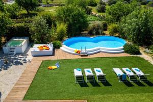 Villa Ambra by Villa Plus