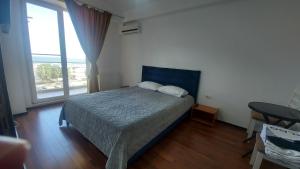 Mamaia Summerland Seaview