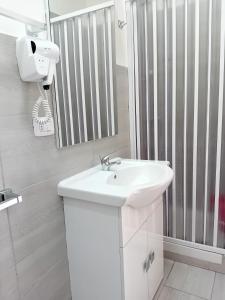 AFFITTI BREVI POLICLINICO