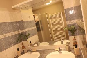 Appartements Naou Costes, Modernite et Confort au coeur des montagnes : photos des chambres