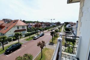 Appartements Le Bercail : Apt avec balcon et parking, vue phare! : photos des chambres