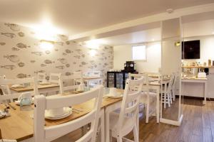 Hotels Hotel Le Relais Saint-Jacques : photos des chambres