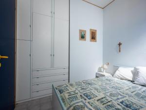 Flat withside sea-view balcony - Beahost