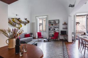 Classic Apartment La Maddalena by Wonderful Italy