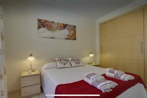 2º Línea de playa con piscina & parking