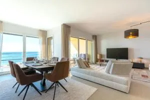 Agosta: Terrace with sea view - Luxury flat | By Airnest - Albitreccia