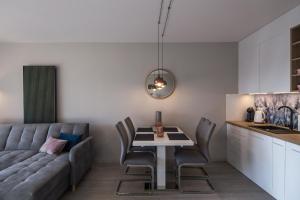 Bukowa Apartment with Parking and Mountain View in Wisła by Noclegi Renters