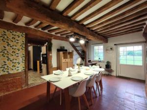 Maisons de vacances La chaumiere de jacquotte linge de lits en option : photos des chambres