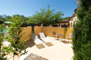 B&B / Chambres d'hotes Le Clos du Peintre : Suite Supérieure 