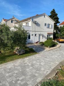 Apartment Lucia 