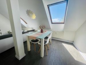 Central Apartment with Cathedral View